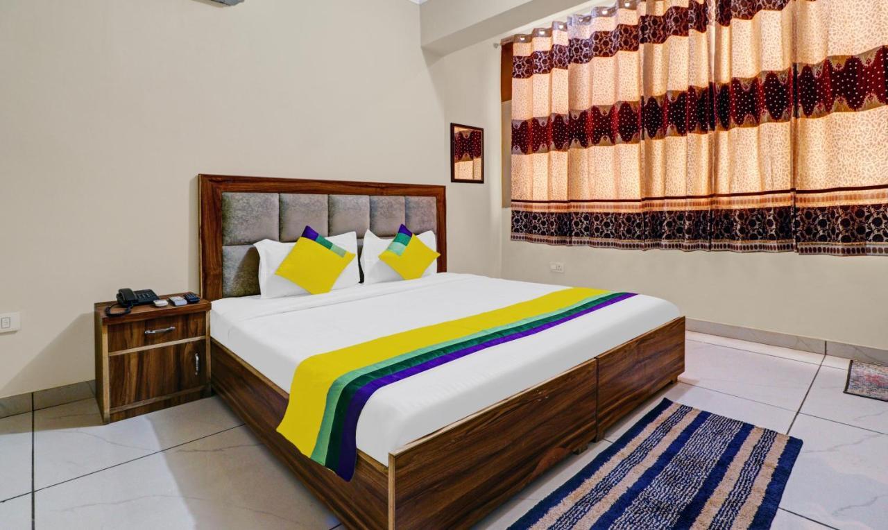 Hotel Itsy By Treebo - Sk Grand - Sector 80 Mohali Sohāna Exterior foto