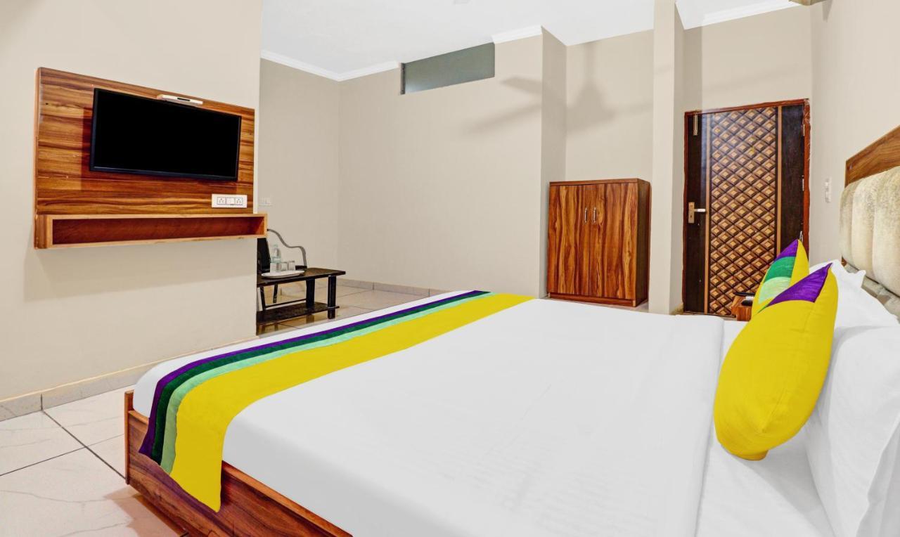 Hotel Itsy By Treebo - Sk Grand - Sector 80 Mohali Sohāna Exterior foto